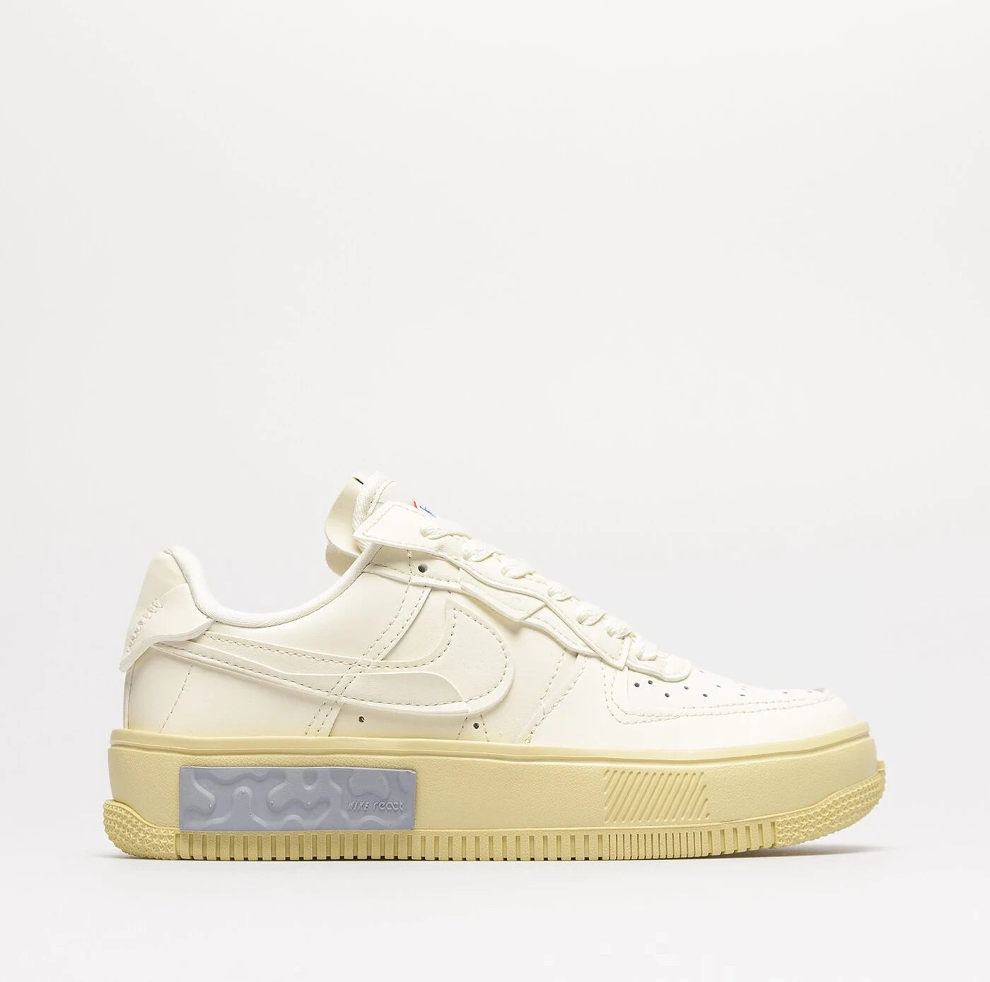 NIKE AIR FORCE 1 FONTANKA