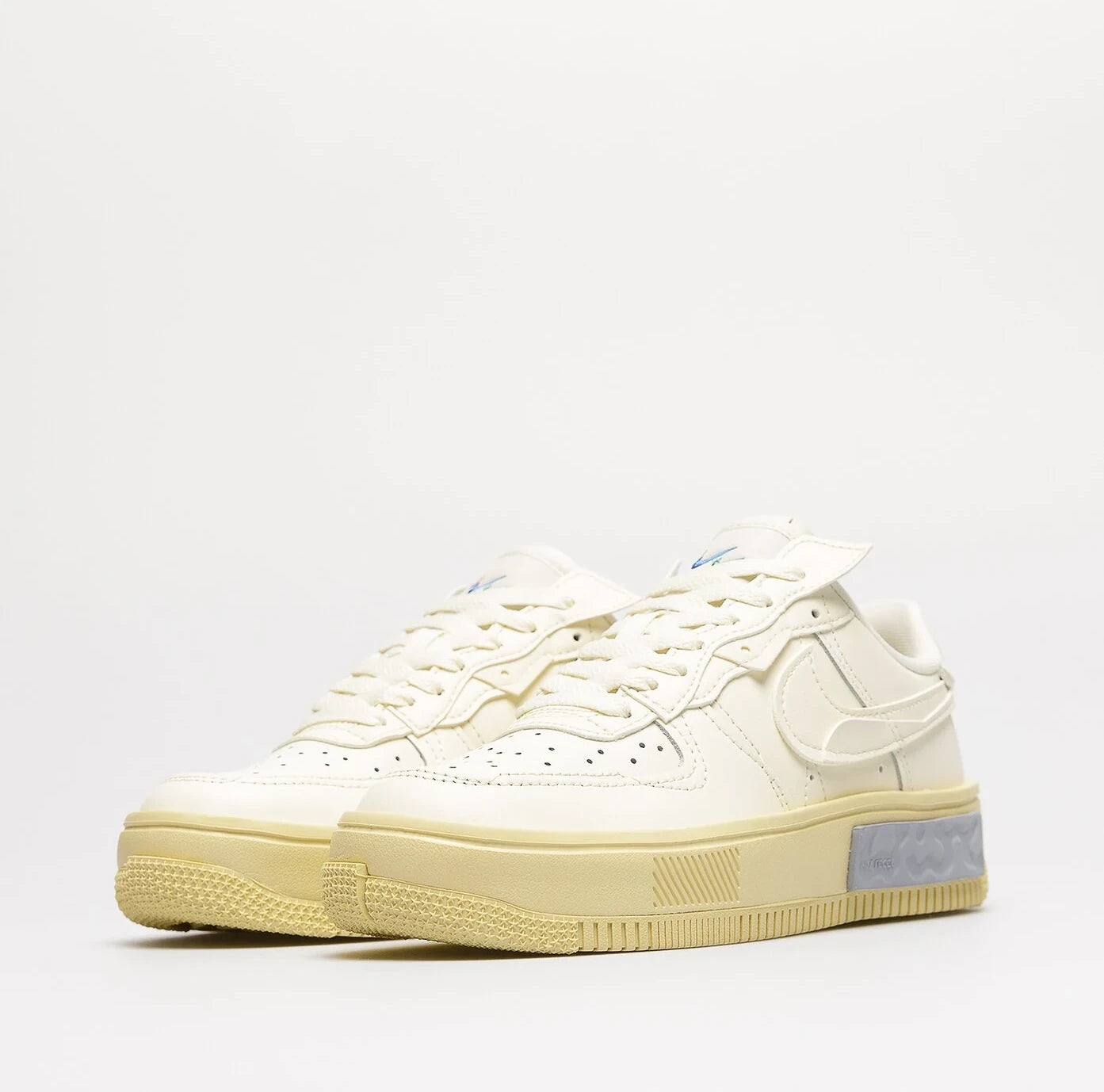 NIKE AIR FORCE 1 FONTANKA