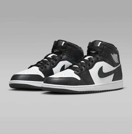 Air Jordan 1 MID SE