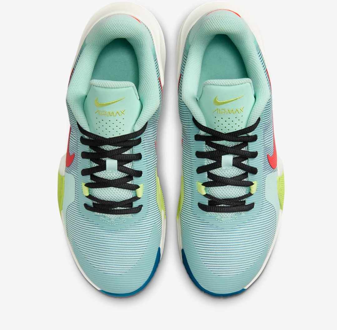 Nike Impact 4