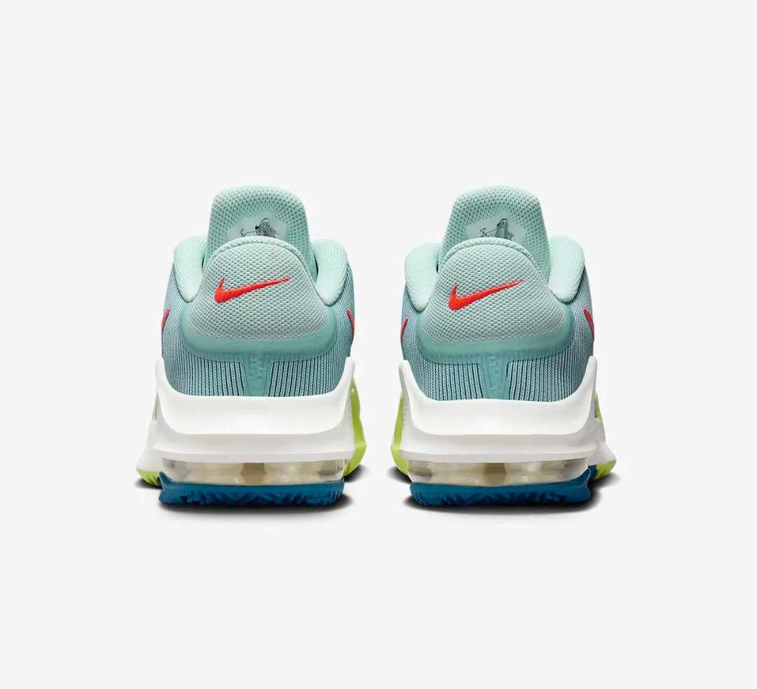 Nike Impact 4